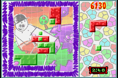 It's Mr Pants (Game Boy Advance) screenshot: As it gets closer, it will eat up parts of your pieces