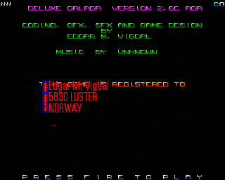 Deluxe Galaga 2.x (Amiga) screenshot: Registration info and credits