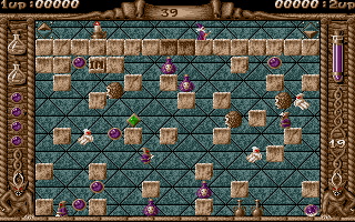 Spherical (Atari ST) screenshot: Further through the game