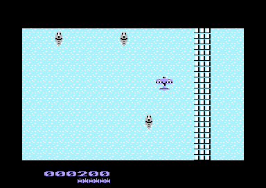 Duel Attack (Commodore 64) screenshot: Evading Enemy Boats