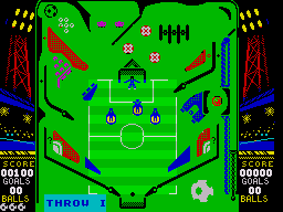 Soccer Pinball (ZX Spectrum) screenshot: Getting the ball in the blue bit results in a throw in