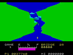 River Raid (ZX Spectrum) screenshot: Another narrow passage filled with boats.