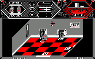 The Fifth Quadrant (Amstrad CPC) screenshot: You can't enter lifts at the very start of the game