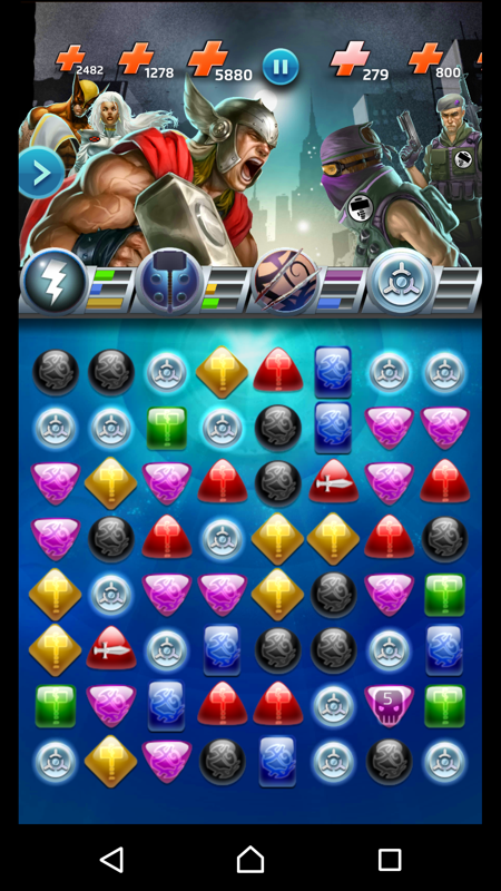 Marvel Puzzle Quest (Android) screenshot: There are also "normal" enemies, which will not match the gems.