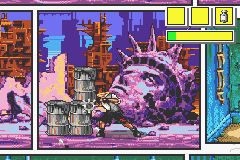 Comix Zone (Game Boy Advance) screenshot: Trying to break the barrels.