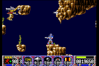 Turrican (Amiga) screenshot: Bazooka jumping enemy