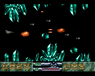Carcharodon: White Sharks (Amiga) screenshot: Crystals everywhere in level 2.