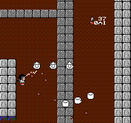 Kiki Kaikai: Dotou-hen (NES) screenshot: Deflect bullets with your wand!