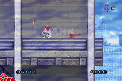 Spider-Man (Game Boy Advance) screenshot: Catching a crook, just like a fly.