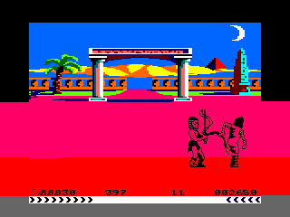 Fighting Warrior (Amstrad CPC) screenshot: An intense fragrance is released in the air making our hero's heart pulsate like a mad accordion. Love is in the air.