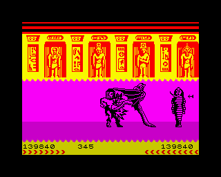 Fighting Warrior (ZX Spectrum) screenshot: He uses its tail to strengthen the powerful blow. The injuries are doubled for our warrior as long as he attacks the adversary.