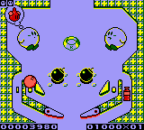 Kirby's Pinball Land (Game Boy) screenshot: Gameplay on the Game Boy Color