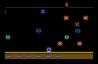 Space Treat (Atari 2600) screenshot: I need to get the strawberry