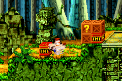 Crash Bandicoot: The Huge Adventure (Game Boy Advance) screenshot: The Temple of Boom has many TNT boxes...