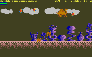 Return of the Mutant Camels (Atari ST) screenshot: Hearts are the first major foe