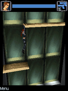 Lara Croft: Tomb Raider - Legend: Tokyo (J2ME) screenshot: Hanging on