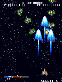 Galmedes (Arcade) screenshot: The laser charged