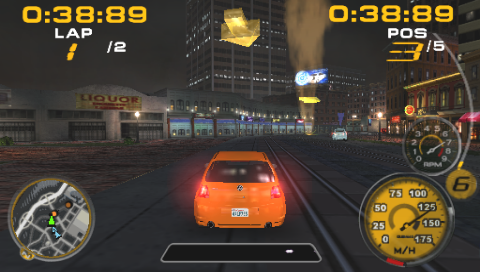 Midnight Club 3: DUB Edition (PSP) screenshot: City race!