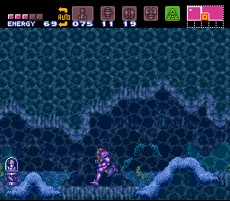 Super Metroid (SNES) screenshot: With the Gravity Suit you can move freely underwater