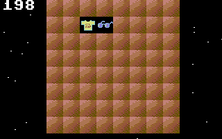 Memomania (Commodore 64) screenshot: Looking for pair