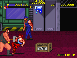 Mug Smashers (Arcade) screenshot: Boss stage 2