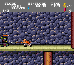 Tiger Road (TurboGrafx-16) screenshot: Attacking with a sword