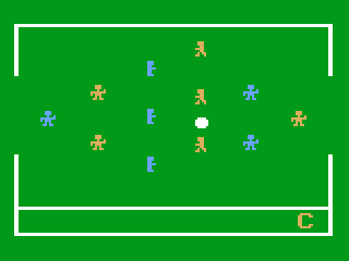 Electronic Table Soccer! (Odyssey 2) screenshot: A game starts. The "C" on the right shows that I'm playing against the computer.