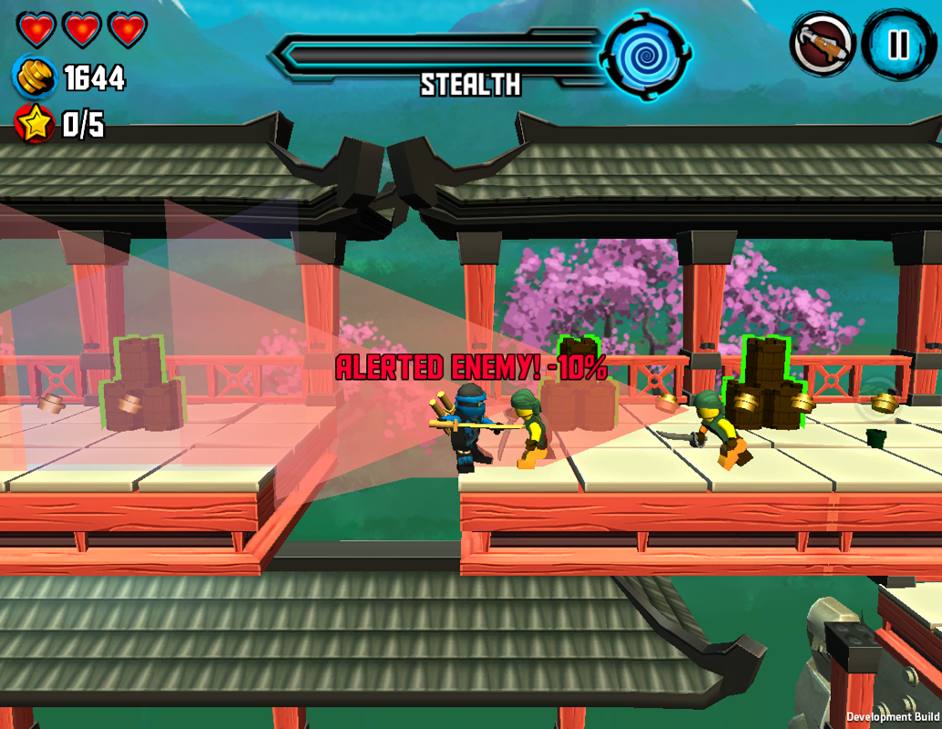 LEGO Ninjago: Skybound (Browser) screenshot: Vicius attack