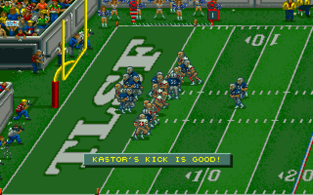 Tom Landry Strategy Football Deluxe Edition (DOS) screenshot: And he scored... ouch!