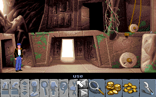 Flight of the Amazon Queen (Amiga) screenshot: Wandering around the temple.