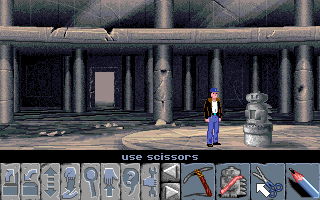 Flight of the Amazon Queen (Amiga) screenshot: I wander what this room is for?