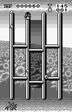 Tane o Maku Tori (WonderSwan) screenshot: A drop is paused on the lower right waiting for another drop to hit and start it in motion.