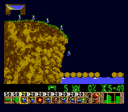 Lemmings (Genesis) screenshot: Look out below!