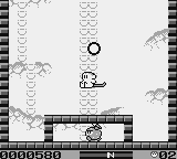Spanky's Quest (Game Boy) screenshot: The ball gets bigger