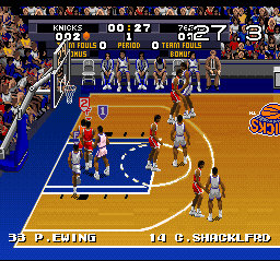 Tecmo Super NBA Basketball (SNES) screenshot: The clock in the corner is counting down.