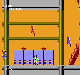 The Legend of Kage (NES) screenshot: Inside the Castle.