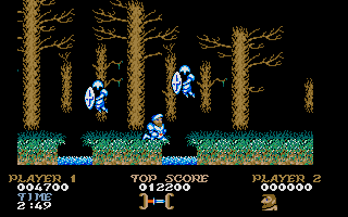 Ghosts 'N Goblins (Atari ST) screenshot: Ducking for the ghosts
