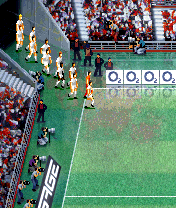 Marcel Desailly Pro Soccer (N-Gage) screenshot: Teams going out onto the field.