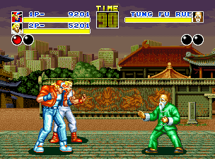 Fatal Fury (Neo Geo) screenshot: Fighting with a friend: extra help always!