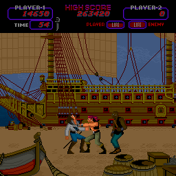 Buccaneers (Arcade) screenshot: Surrounded by enemies