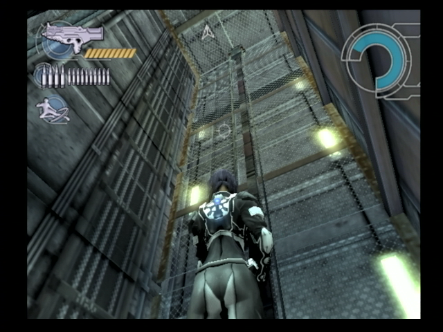 Ghost in the Shell: Stand Alone Complex (PlayStation 2) screenshot: You'll need to jump and climb your way to the top of this elevator shaft