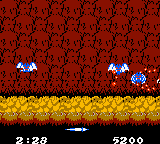 Ghosts 'N Goblins (Game Boy Color) screenshot: These bats swoop down from the ceiling