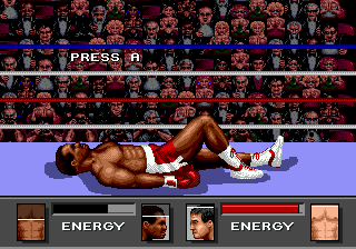 Greatest Heavyweights (Genesis) screenshot: Holyfield is resting a little...