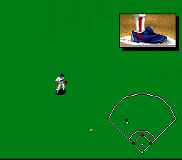 Ken Griffey Jr Presents Major League Baseball (SNES) screenshot: Whenever a player scores, the game indicates it with a super-imposed image of their foot touching the plate.
