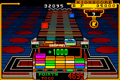 Marble Madness / Klax (Game Boy Advance) screenshot: Klax: you get more points for a horizontal klax than a vertical one.