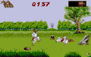 Ninja Rabbits (Atari ST) screenshot: A dead one flies through the air