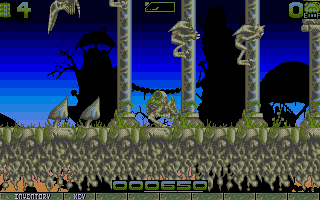 Ork (Atari ST) screenshot: Nicely animated pole-crawling thingies.