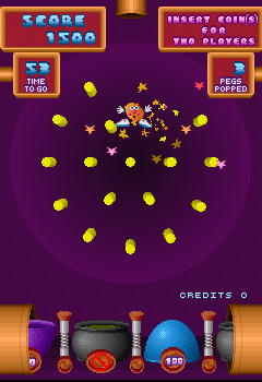 Peggle (Arcade) screenshot: Clearing some pegs