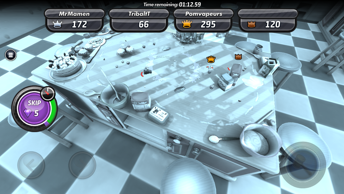 Micro Machines (iPhone) screenshot: Battle mode!