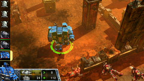 Warhammer 40,000: Squad Command (PSP) screenshot: Dreadnought contemplating meaning of life nearby bodies of Bloodletters and Chaos Marine.